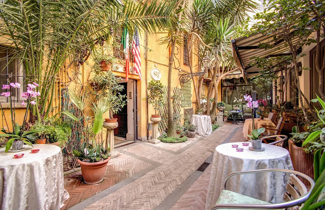Navona Gallery Suites-1